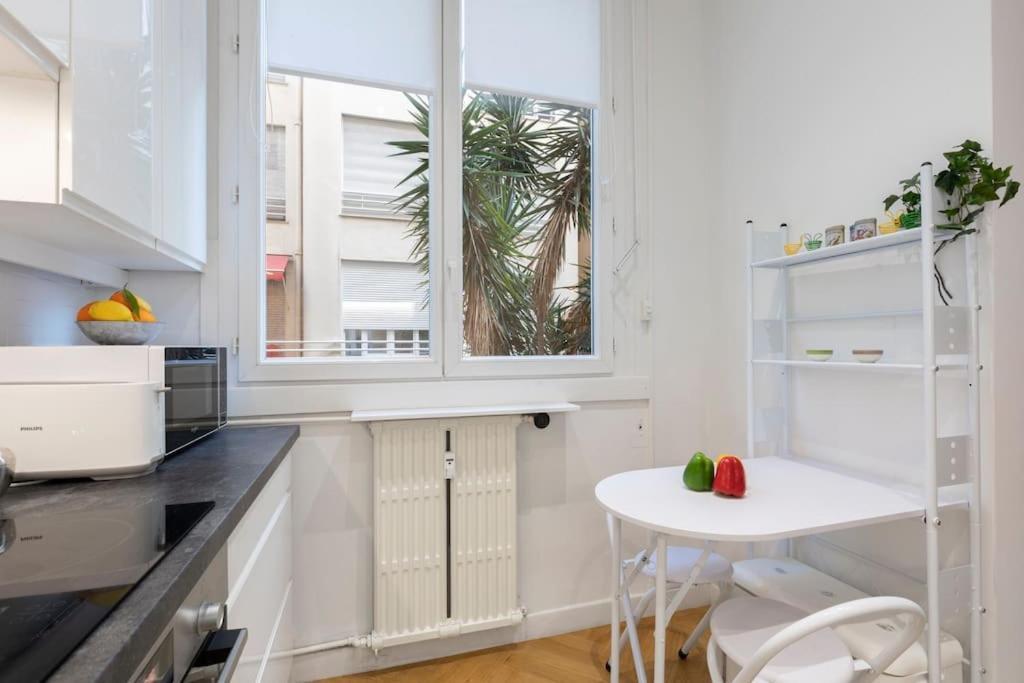 Apartmán Promenade, 2Pieces Chic Et Clim Avec Terrasse Nice Exteriér fotografie